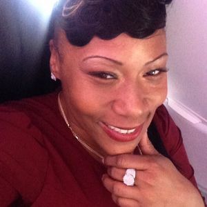 Meet your Posher, Precious